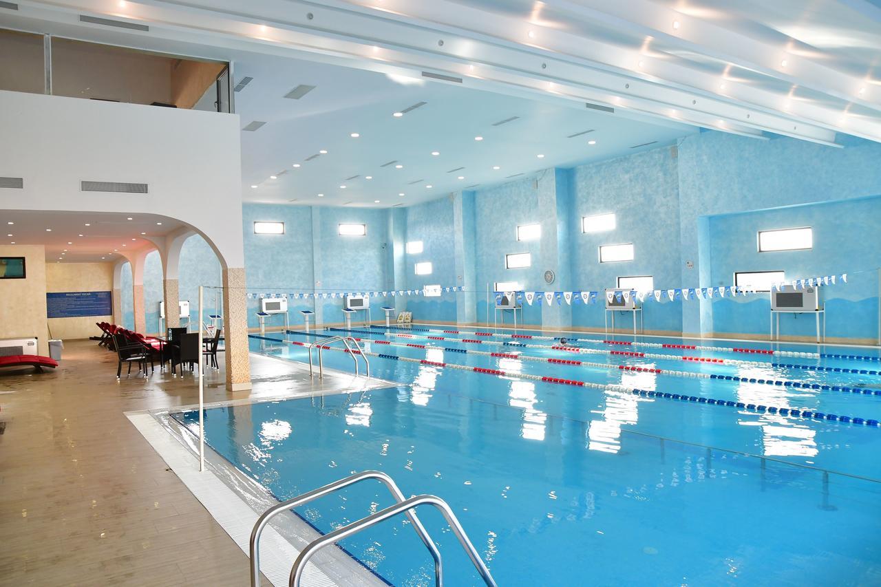 Pik Elegance Hotell Ploieşti Exteriör bild