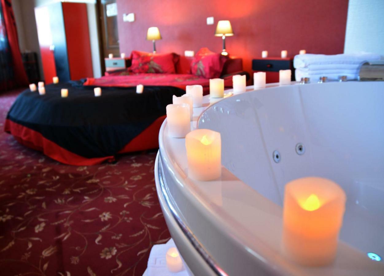 Pik Elegance Hotell Ploieşti Exteriör bild